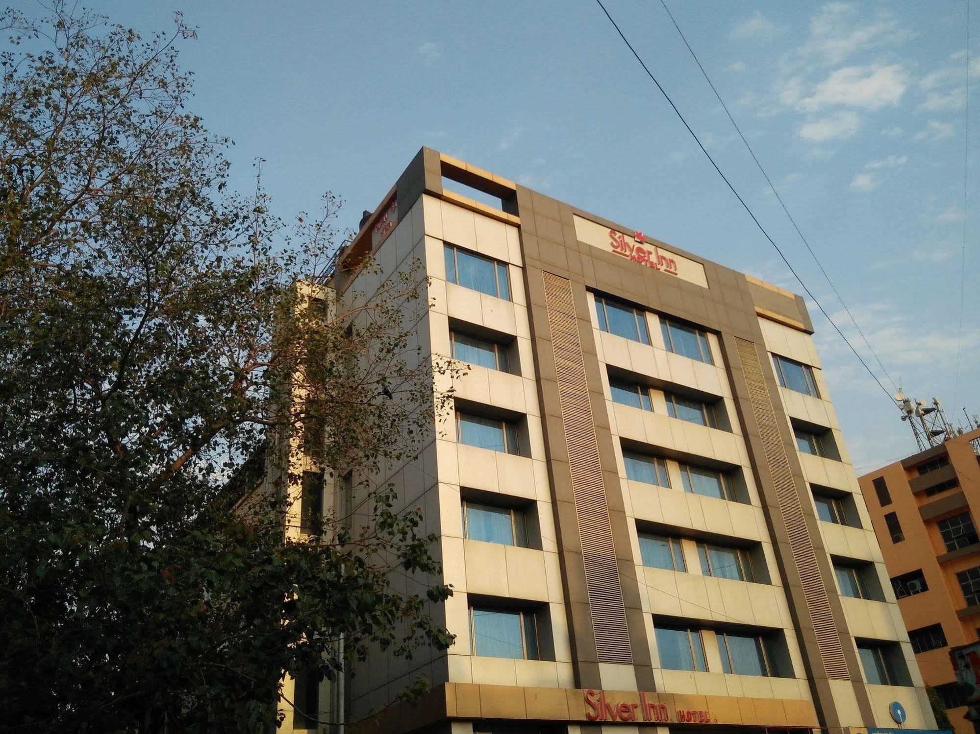 Hotel Silver Inn Bombaj Zewnętrze zdjęcie